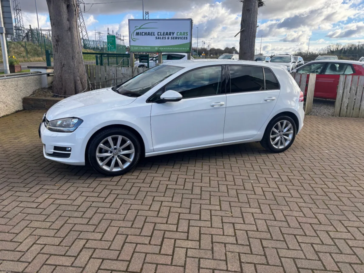 Volkswagen Golf 1.2 5dr automatic - Image 2