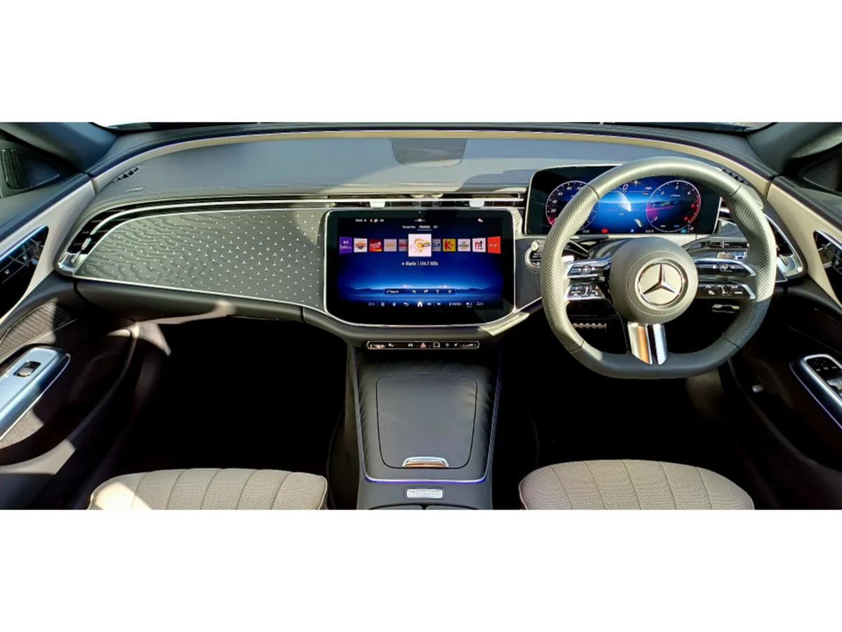 Mercedes-Benz E-Class E 220 d AMG LINE Advance - Image 5