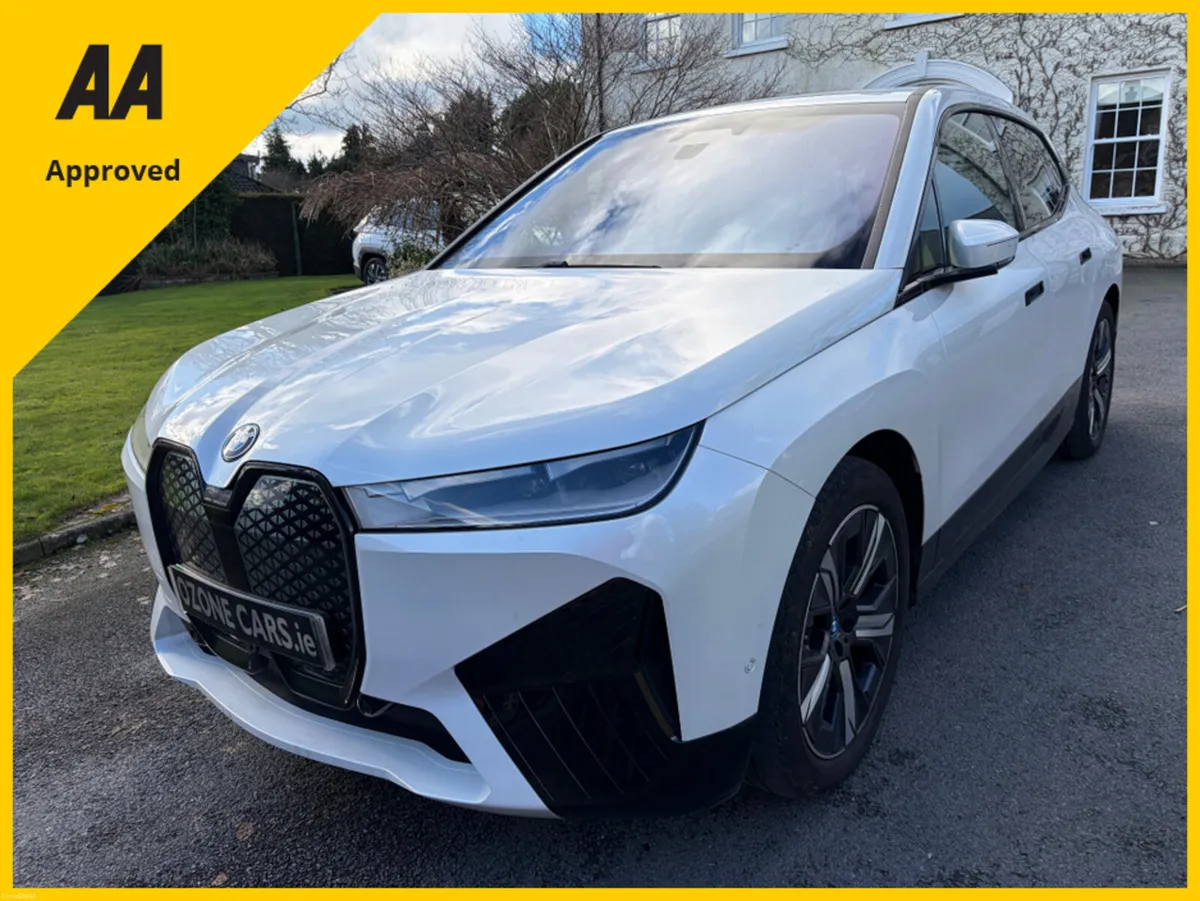 BMW iX XDRIVE40 M SPORT - Image 2