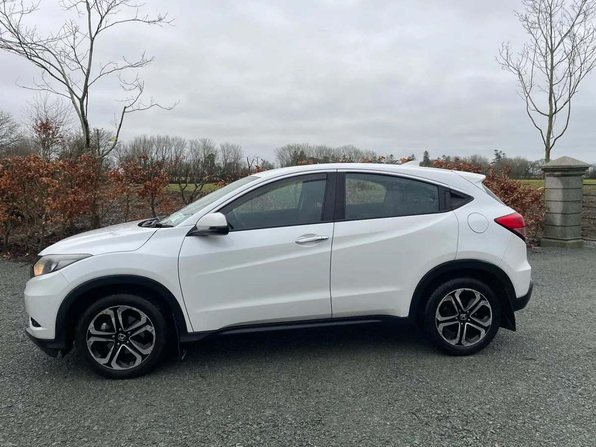 162 Honda HRV 1.6d Nct 2/28 €6950 please read - Image 3