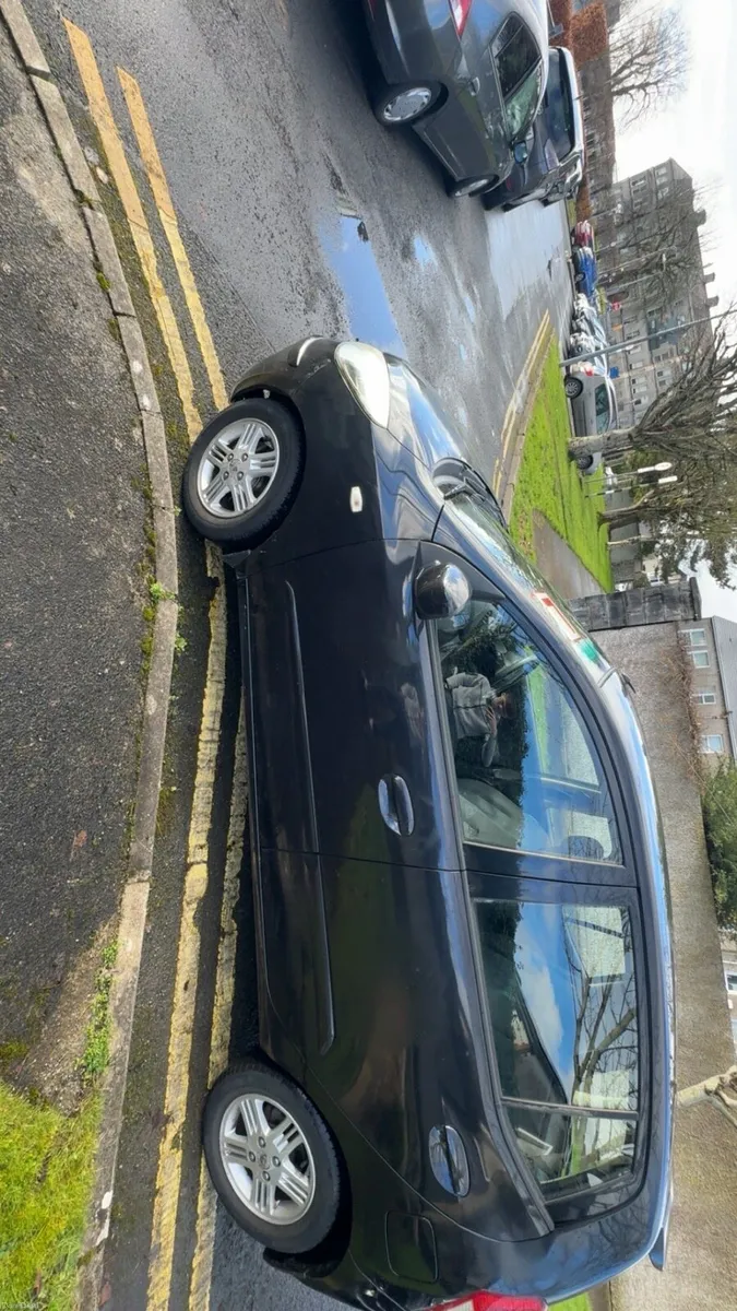 Hyundai i10 automatic  PRICE IS €3250 - Image 2