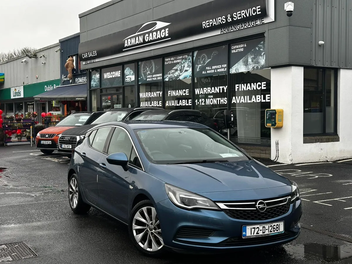 Opel Astra 20171.6 Diesel - Image 1