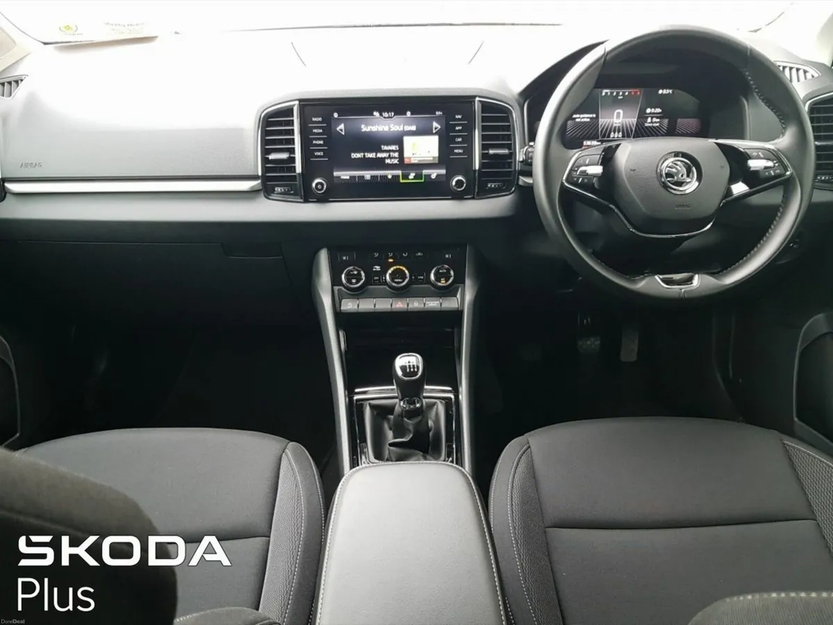 Skoda Karoq 2.0TDI 115HP Ambition - Image 2