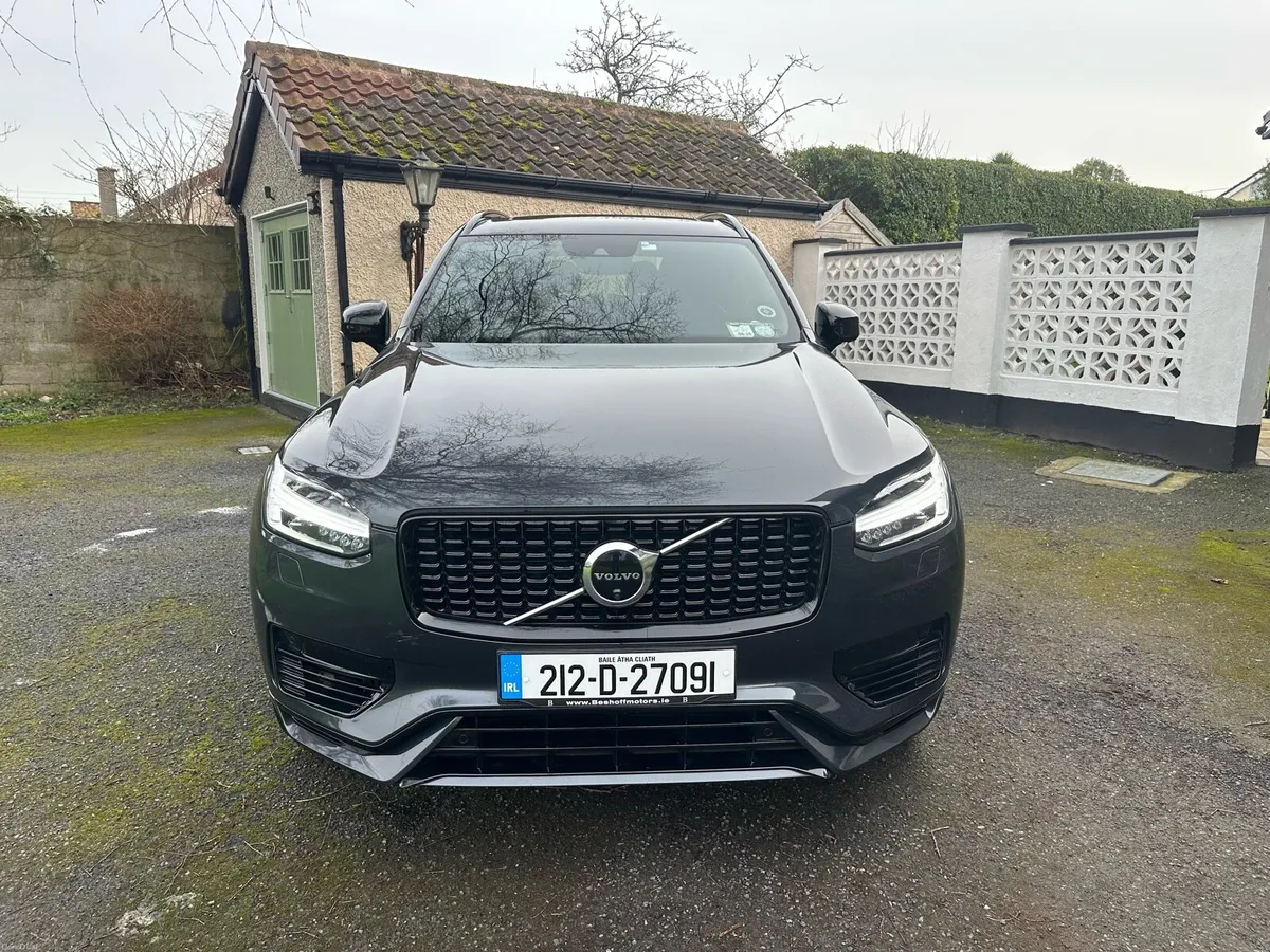 Volvo XC90 T8 Recharge R Design - Image 1