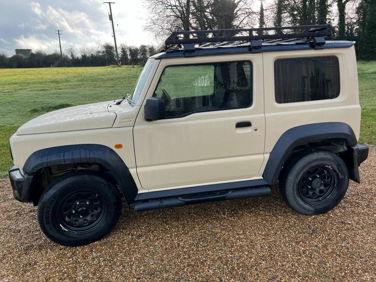 Suzuki Jimny 2023 €21,995 + vat = €27,050 - Image 3