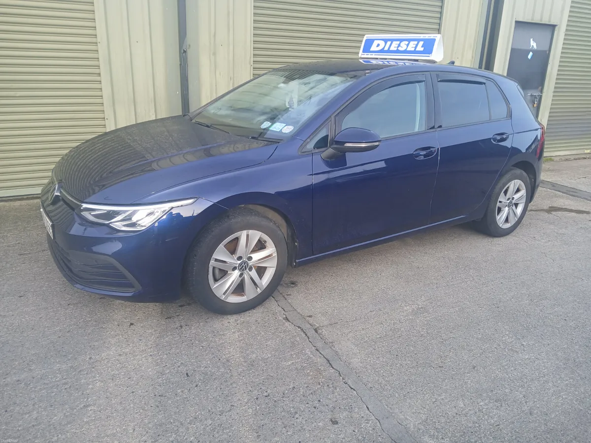 Volkswagen Golf 2023  tdi  low mileage - Image 2