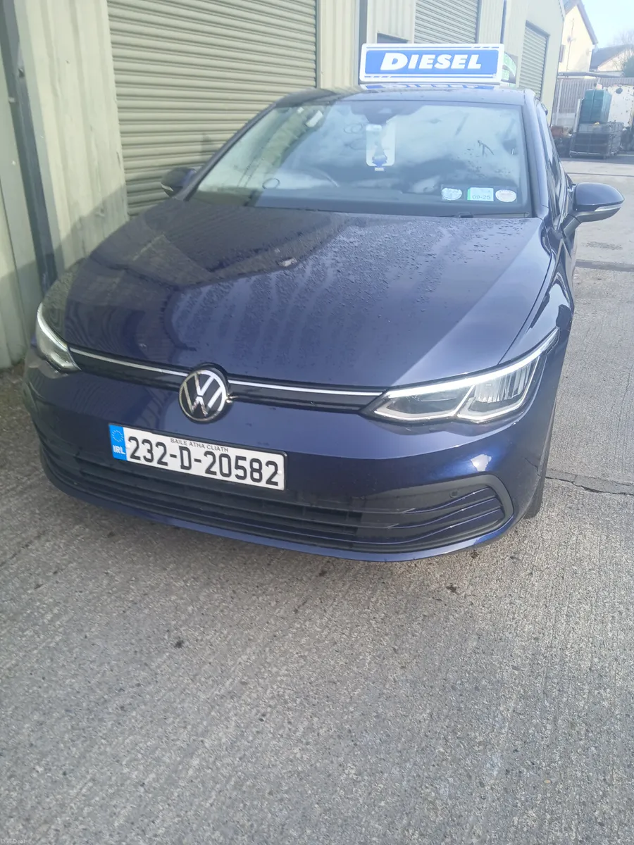 Volkswagen Golf 2023  tdi  low mileage - Image 3