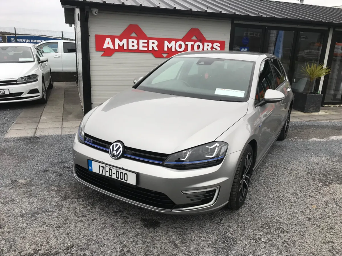 2017 VOLKSWAGEN GOLF GTE AUTO - Image 1