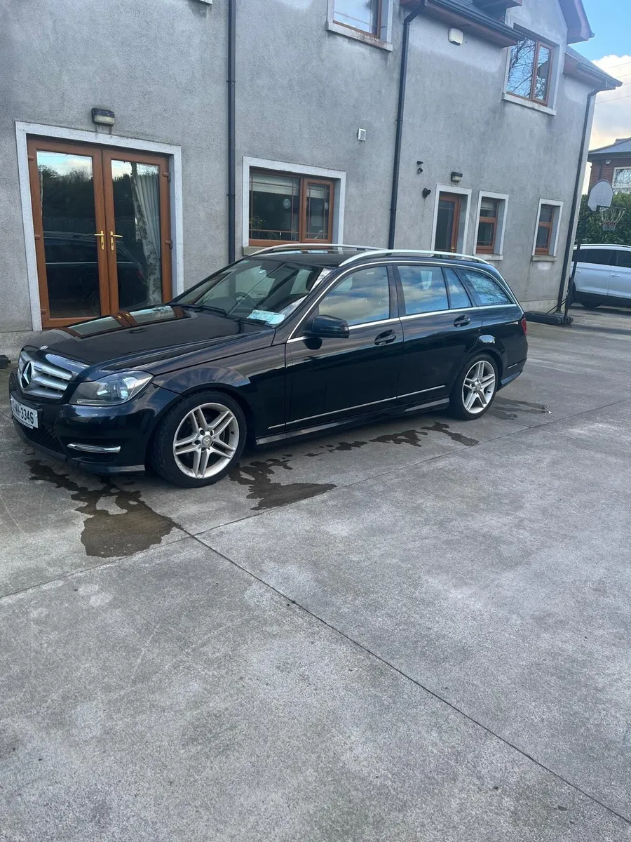 C220 Merc - Image 3