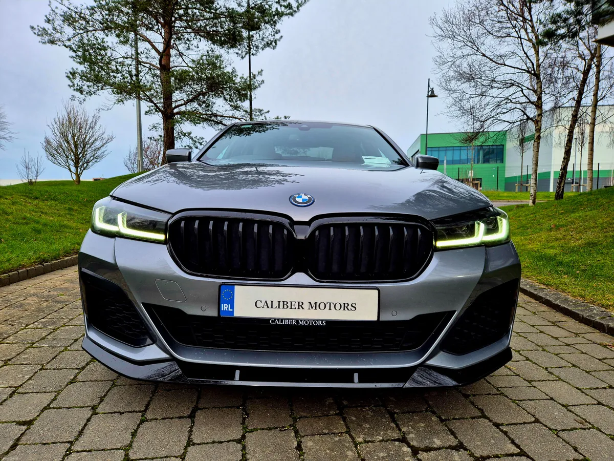 231 BMW 530e M-SPORT M-PERFORMANCE HARMON KARDON - Image 6