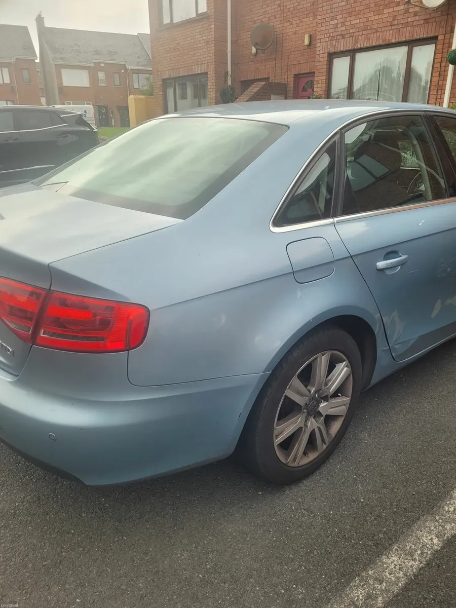 Audi A4 2008 - Image 4