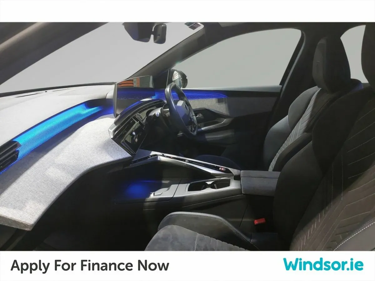 Peugeot 3008 GT BEV 73kWH 210BHP - Image 3