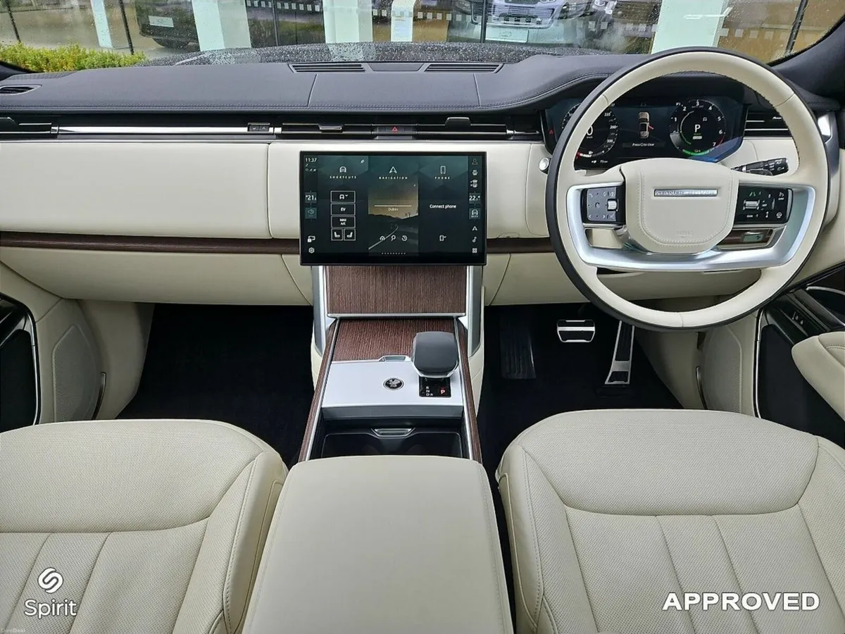 Land Rover Range Rover 3.0 PHEV 550PS HSE - Image 4