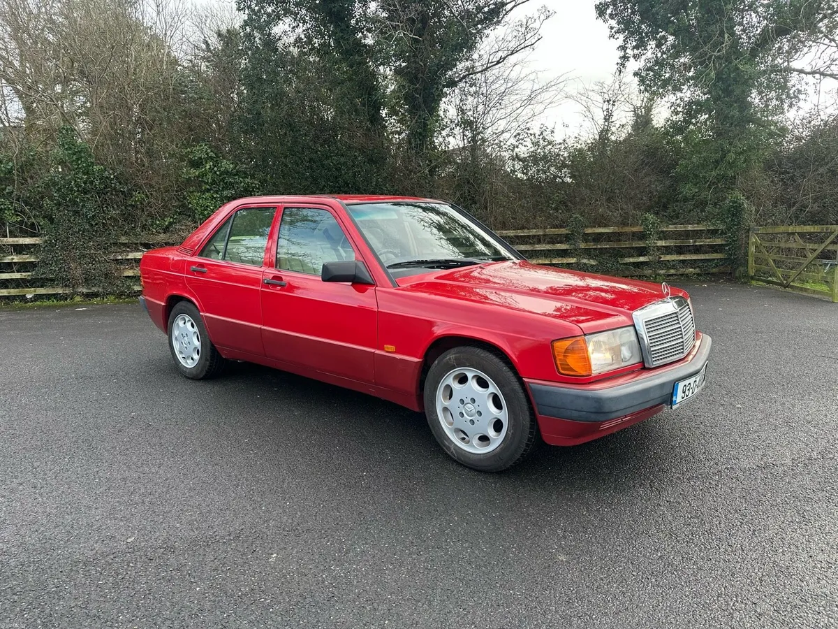 1993 Mercedes 190E - Image 1