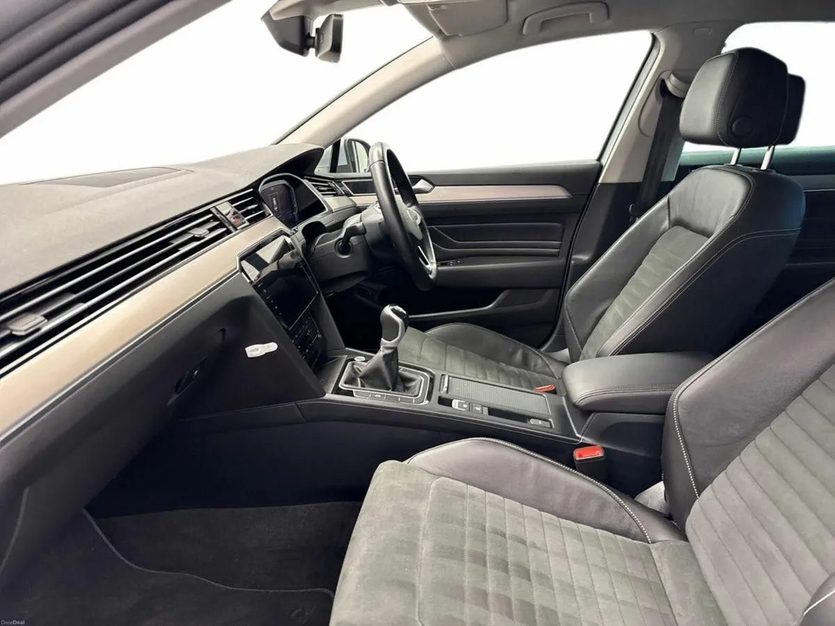Volkswagen Passat 2.0TDI ELEGANCE *JUST IN* €95 PE - Image 3