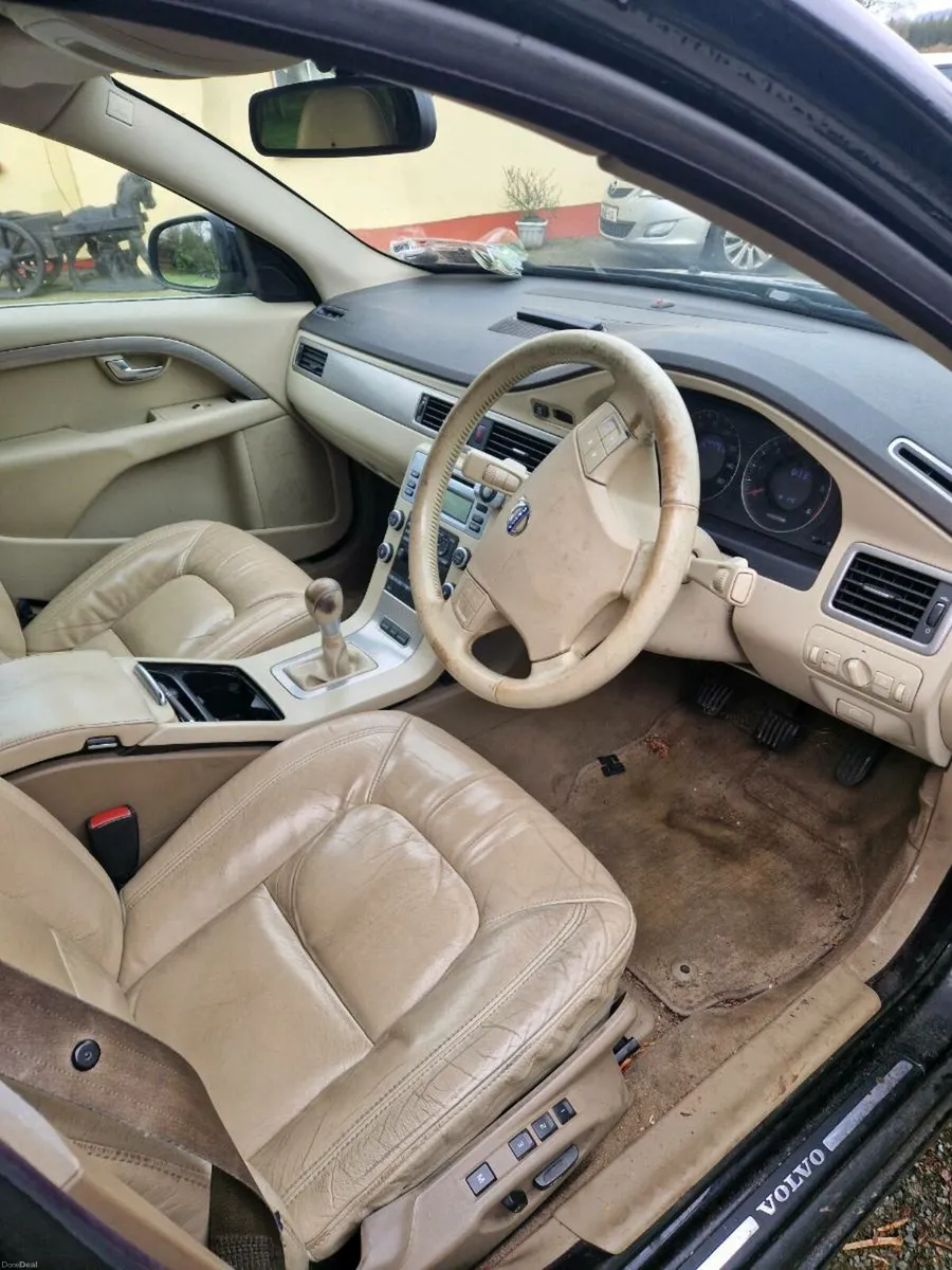 Volvo S80 2.0D SE Lux 2008 - Image 2