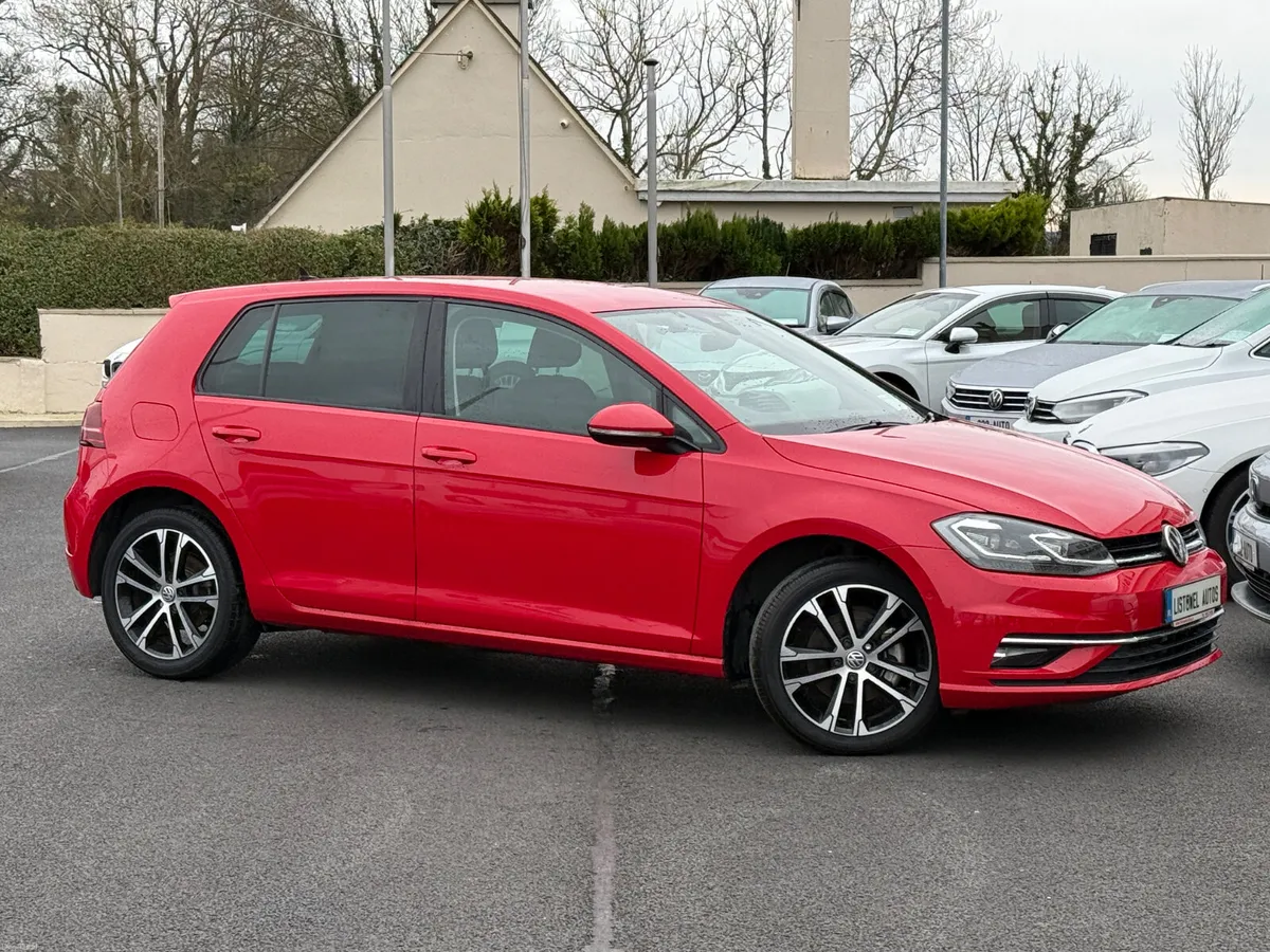 201 VW GOLF COMFORTLINE 2.0TDI  AUTO 150BHP - Image 2