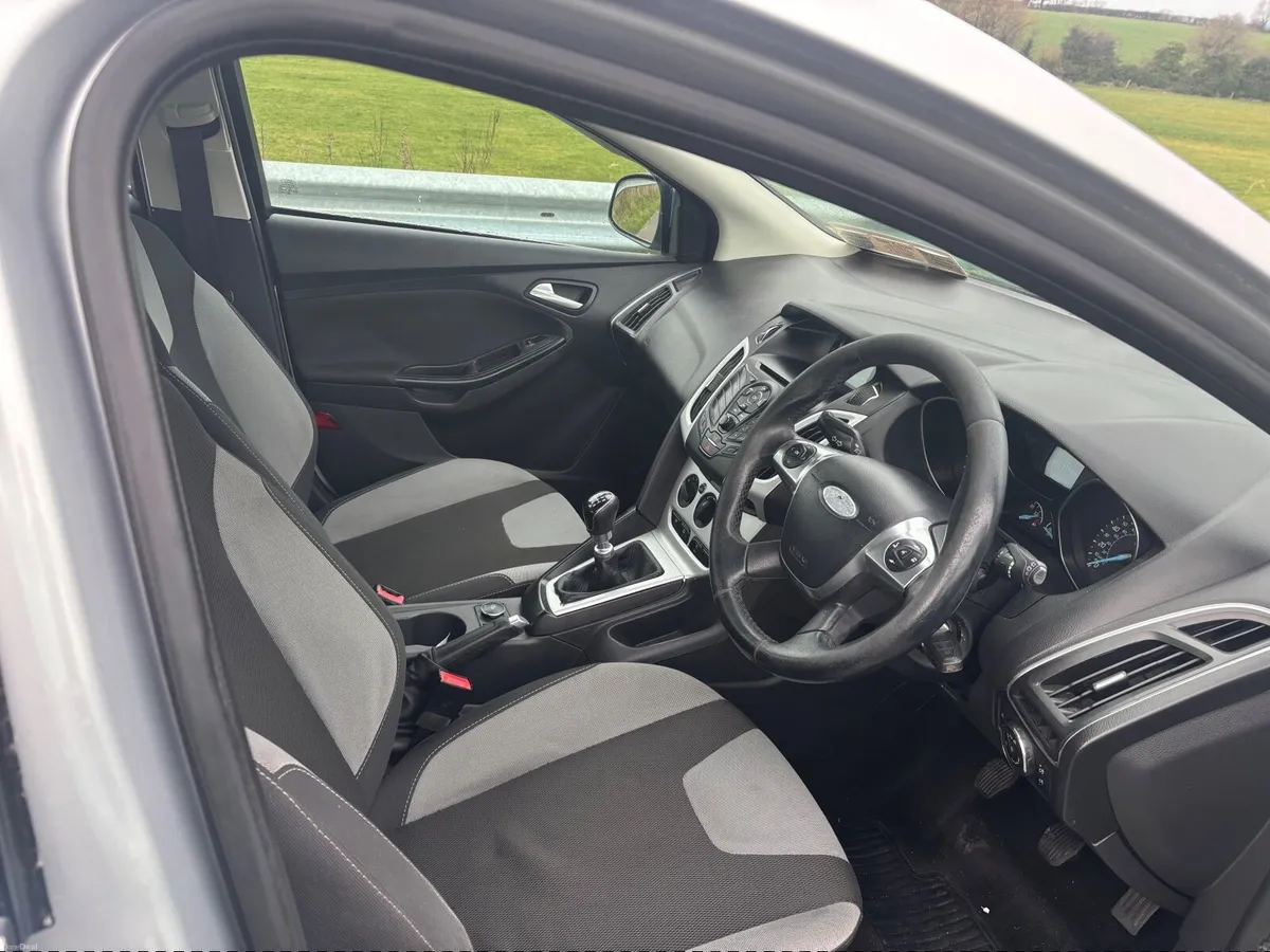 Ford Focus 2013 - Image 3