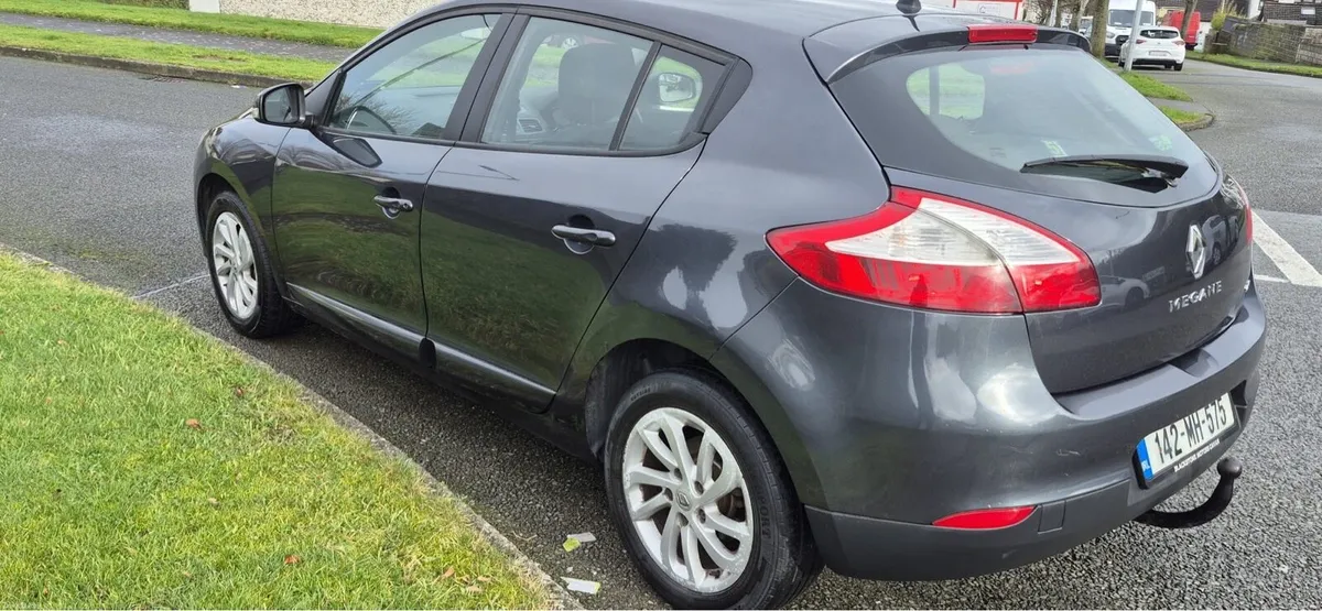 142 Renault Megane Dynamic NCT 11/26 - Image 2