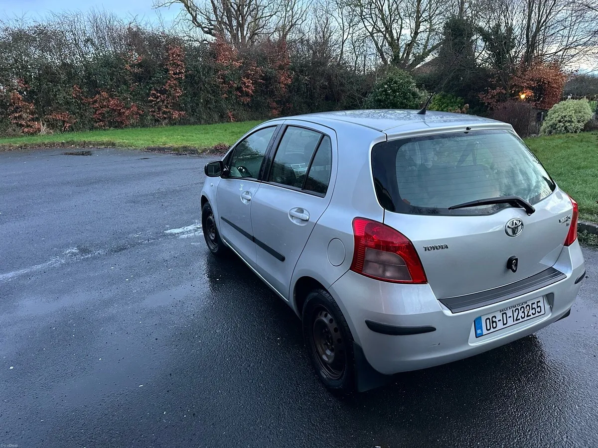 Toyota Yaris - Image 3