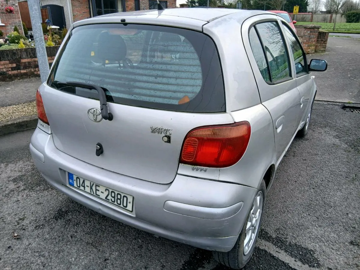 TOYOTA YARIS FULL AUTOMATIC - Image 4