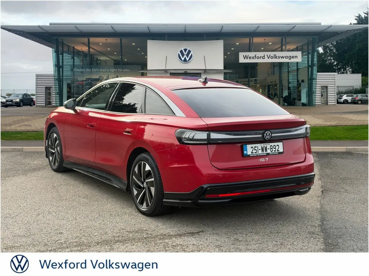 Volkswagen ID.7  PRO PLUS 77kWh 286hp - Image 4