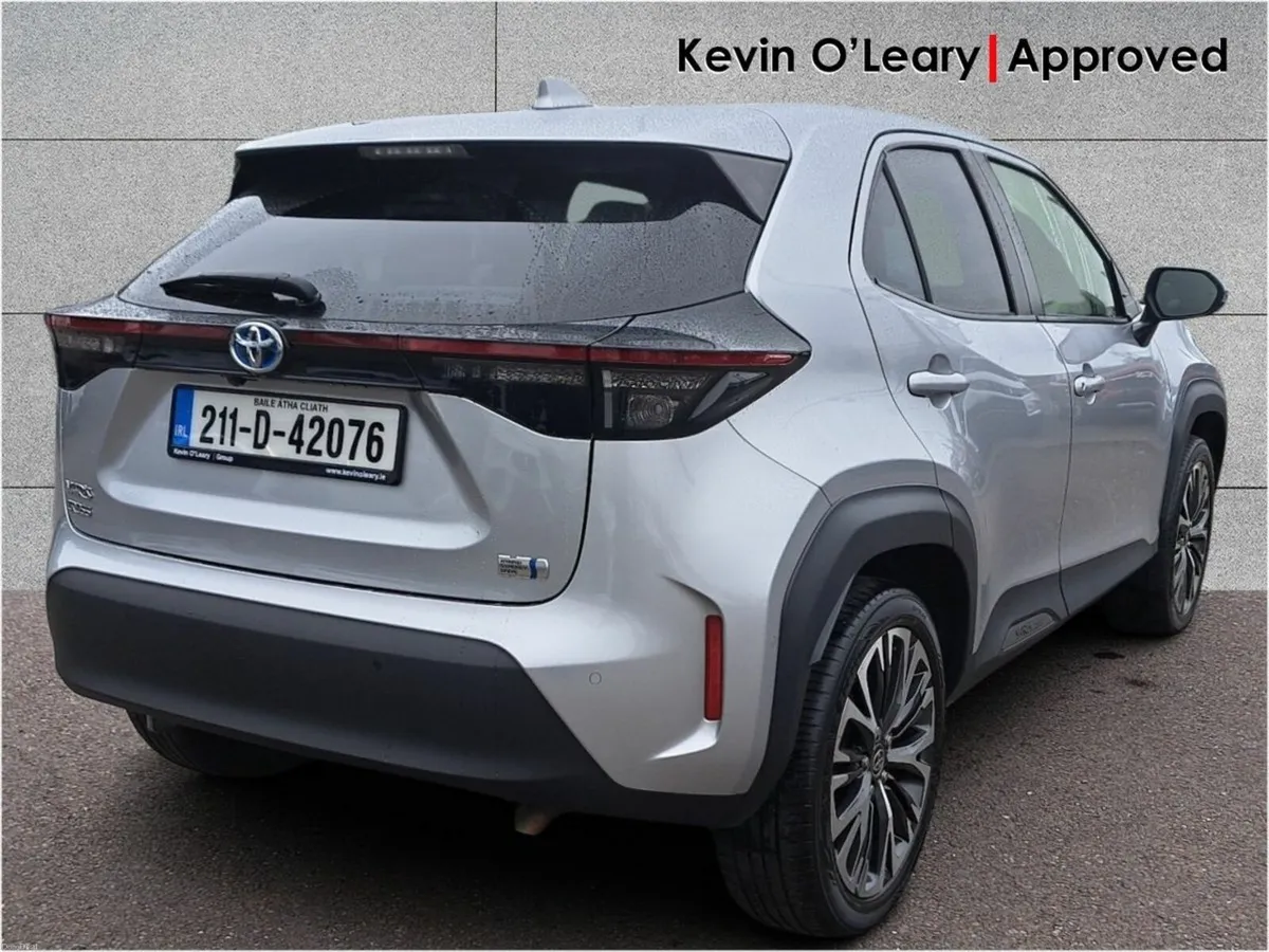 Toyota Yaris Cross 1.5 Hybrid CVT Luna - Image 3