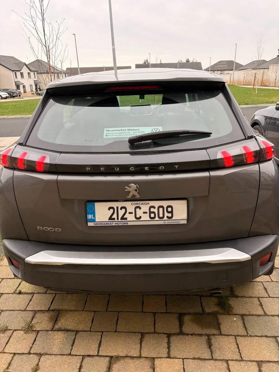 Peugeot 2008 2021 - Image 2