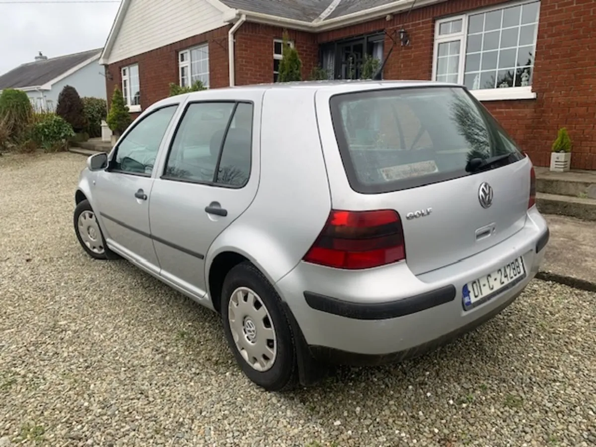 Volkswagen Golf 2001 - Image 3