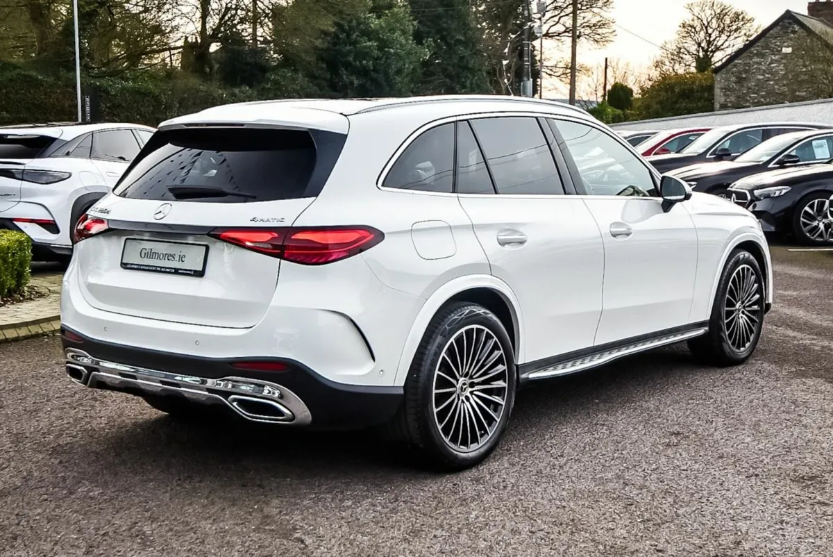 Mercedes-Benz GLC 220d AMG Premium Plus 4Matic - Image 3