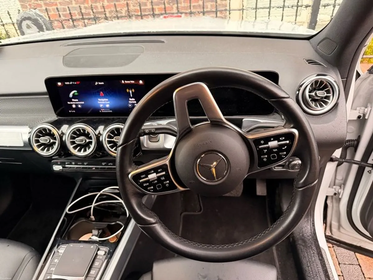 2023 Mercedes EQB 300 4 Matic Full Electric All Wheel Drive - Image 3