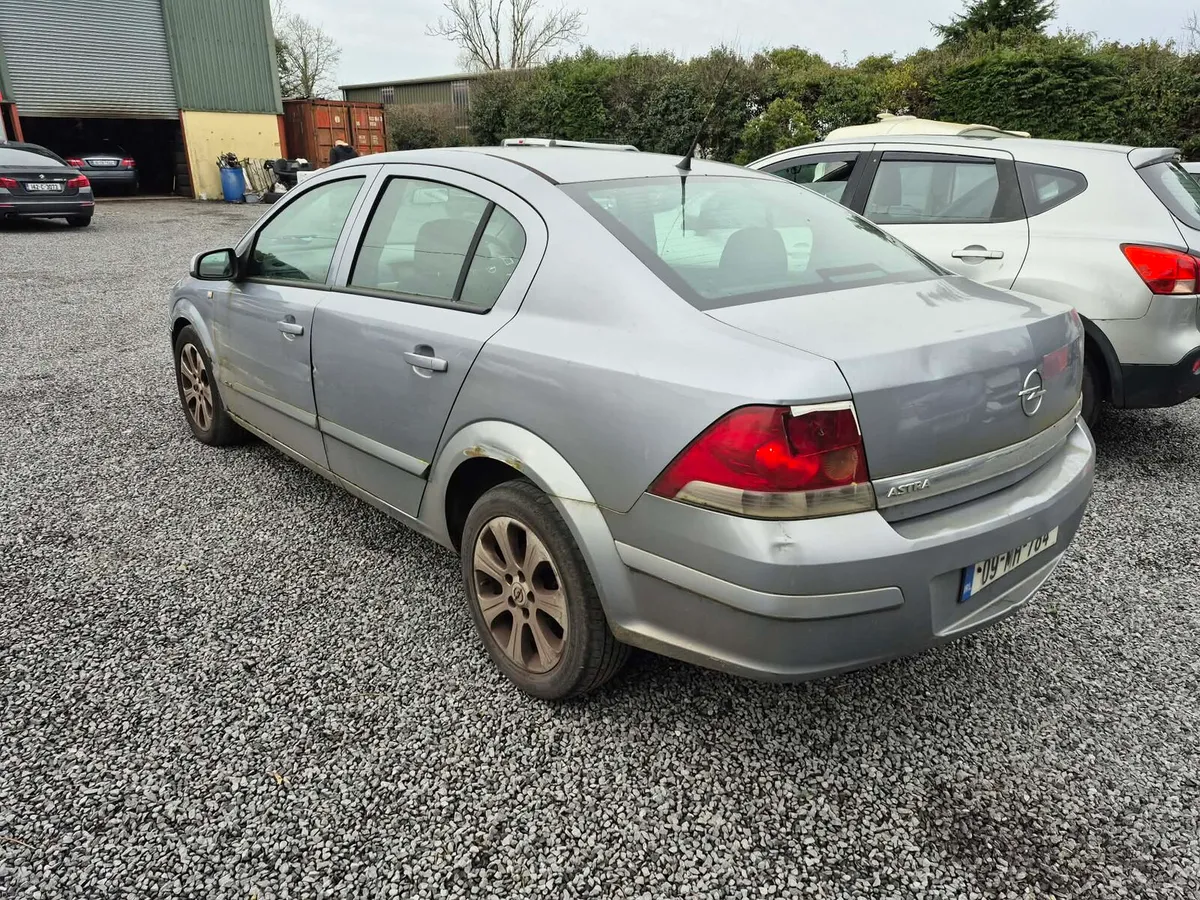 Opel Astra 1.3 - Image 4