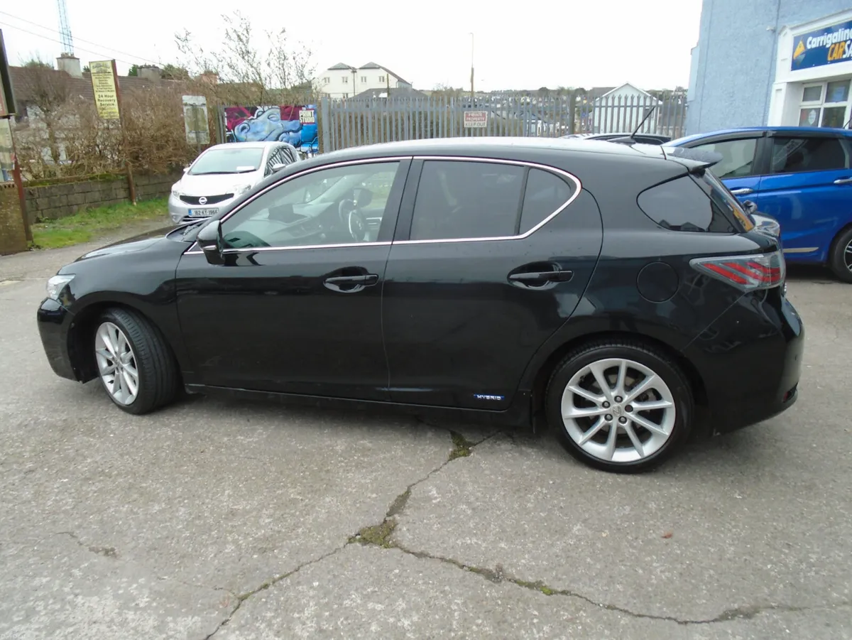 Lexus CT 2013 - Image 3