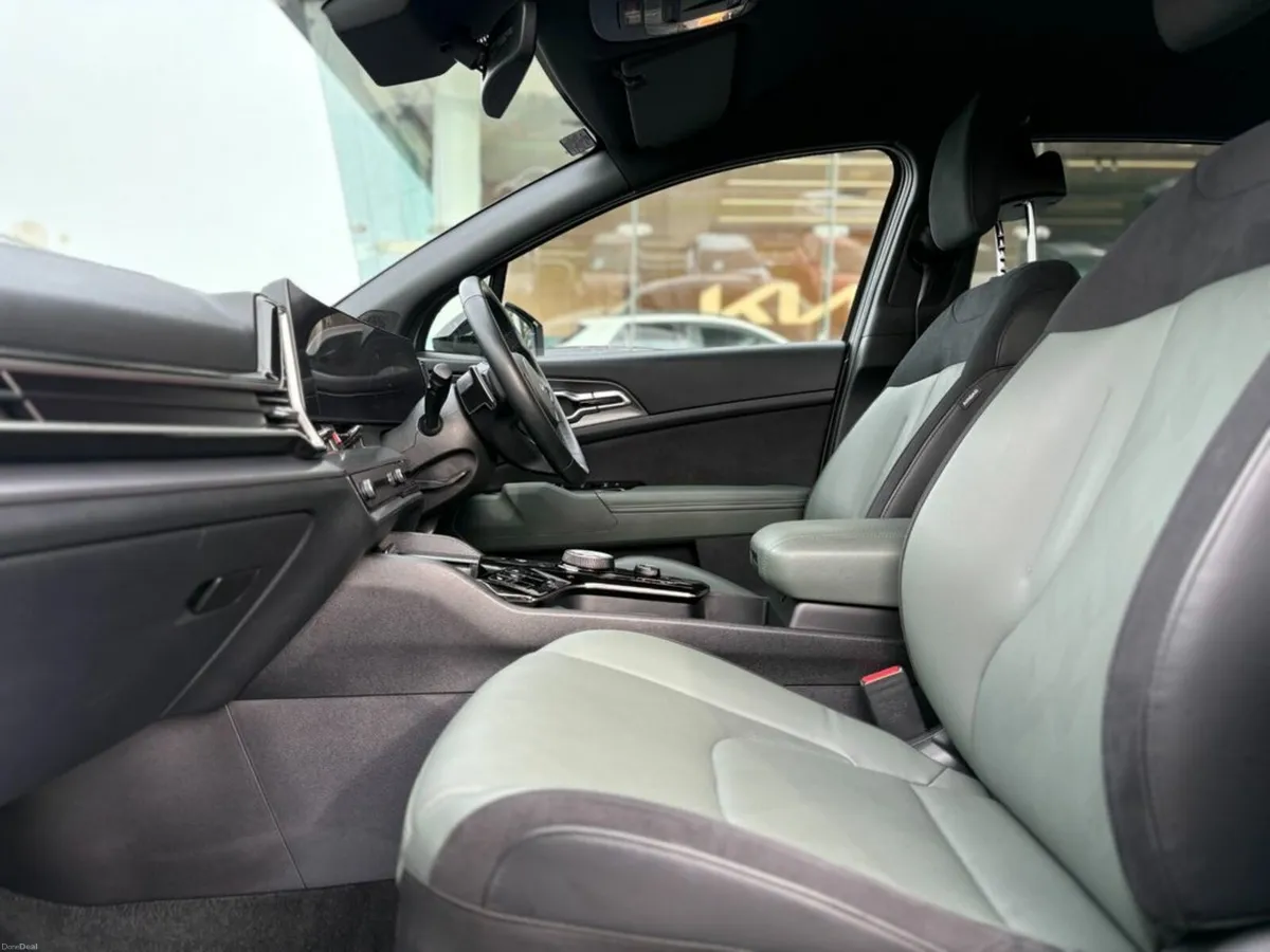 Kia Sportage HEV Automatic - Image 2