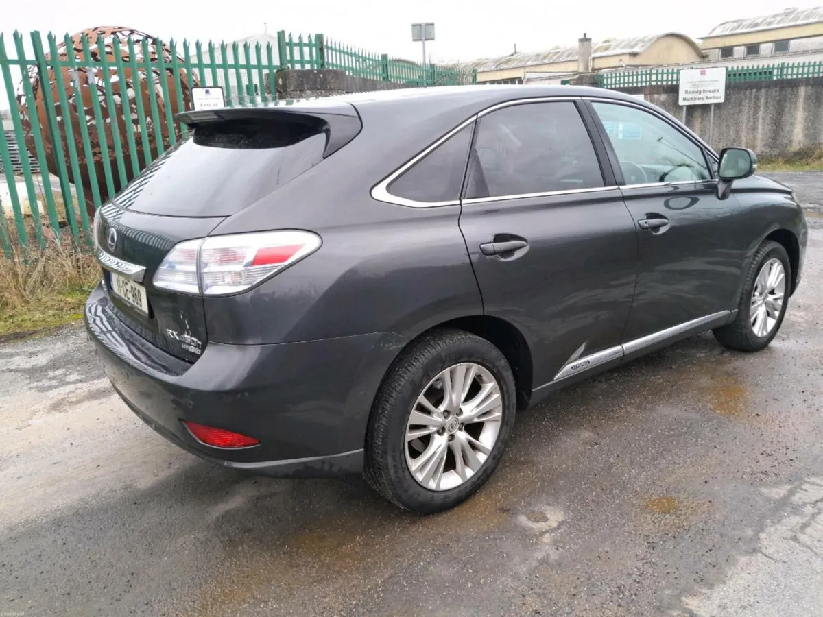 2011 Lexus RX450h - Image 4
