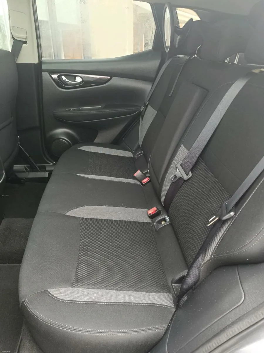 Nissan Qashqai 2018 - Image 2