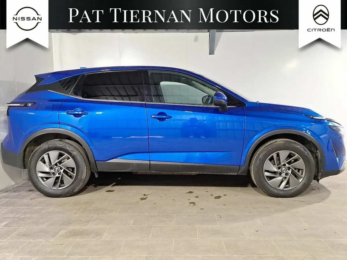 Nissan Qashqai 1.3 PET MILD HYBRID SV - Image 3