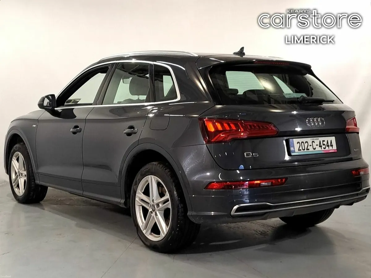 Audi Q5 50TFSI e S Line Auto - Image 5