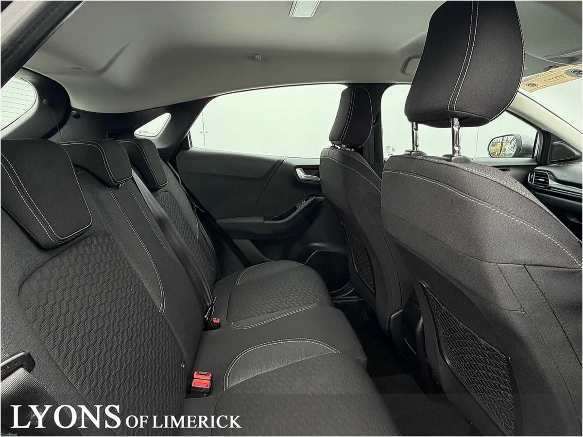 Ford Puma 1.0L EcoBoost Hybrid 125PS Titanium - Image 3