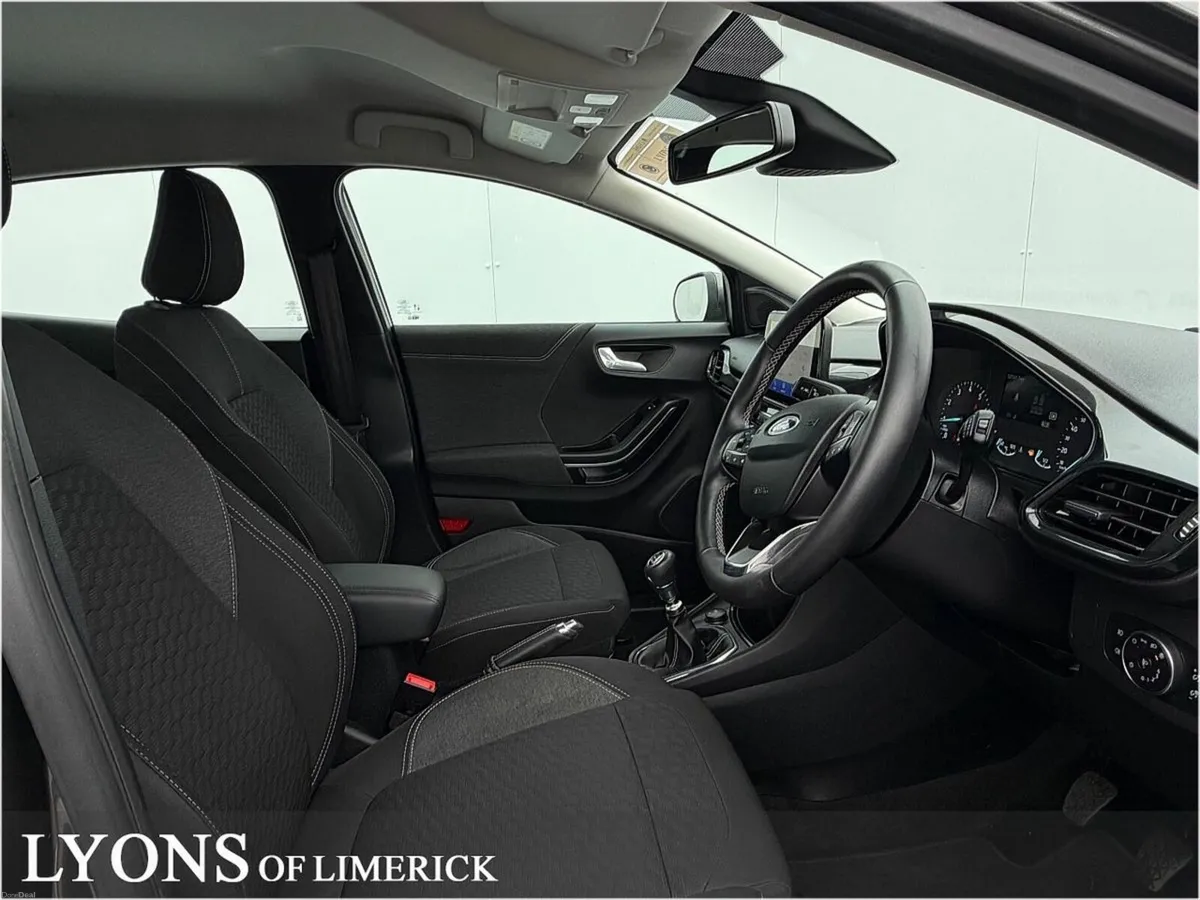 Ford Puma 1.0L EcoBoost Hybrid 125PS Titanium - Image 5