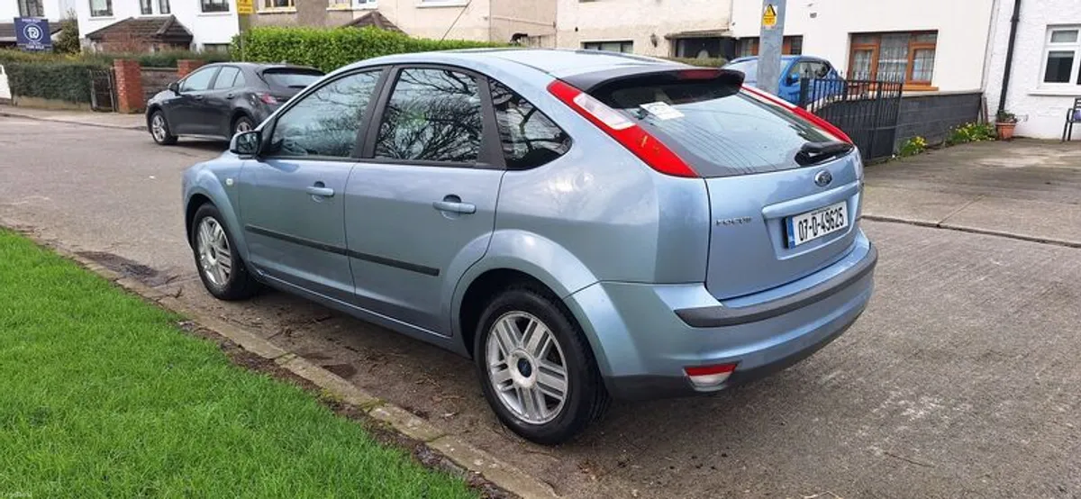 2007 Ford Focus - Image 3