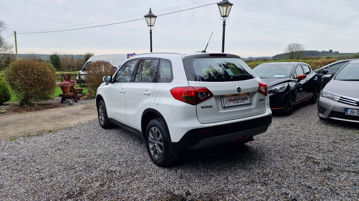 Suzuki Vitara 2016 1.6 Petrol Low Mileage! - Image 4