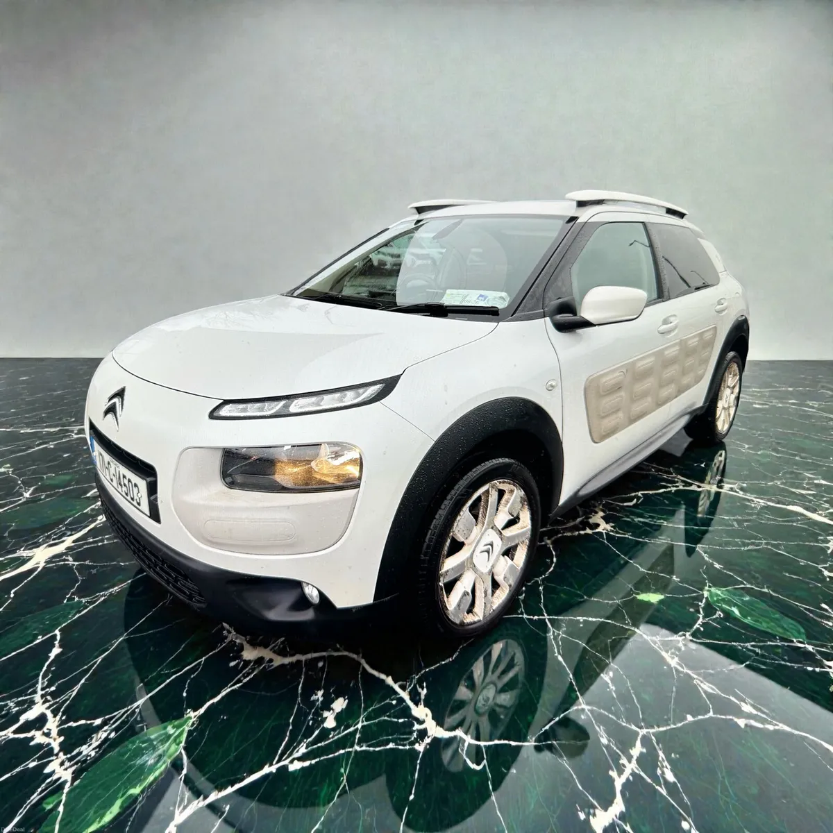 2017 Citroen C4 Cactus 1.2 PureTech 75 Touch - Image 1