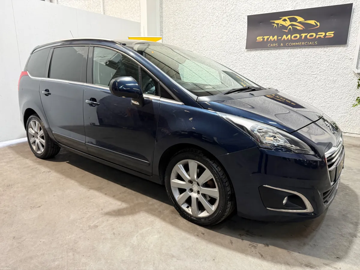 Peugeot 5008 2015 1.5Hdi AUTOMATIC - Image 2