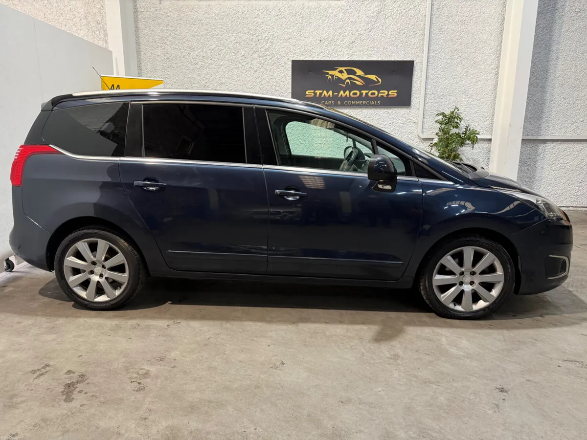 Peugeot 5008 2015 1.5Hdi AUTOMATIC - Image 3