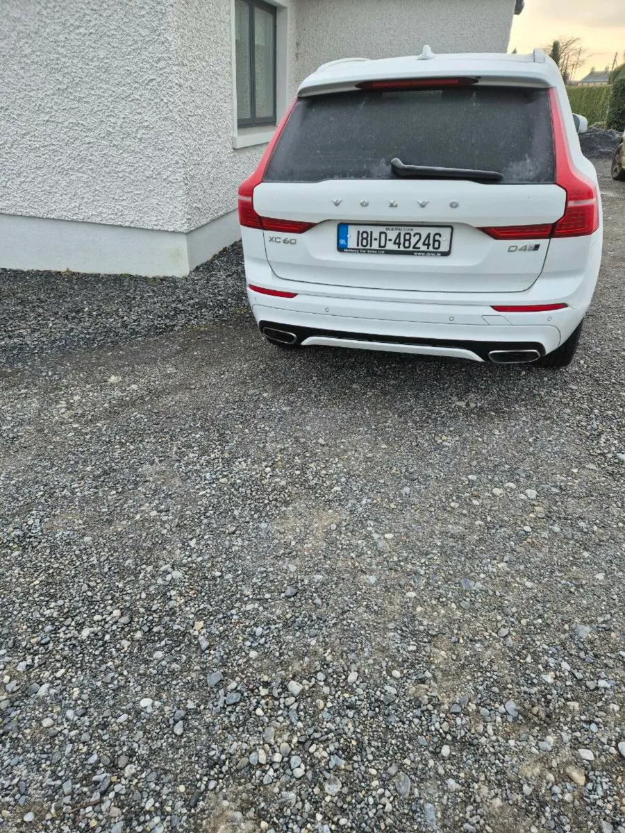 Volvo XC 60 - Image 2
