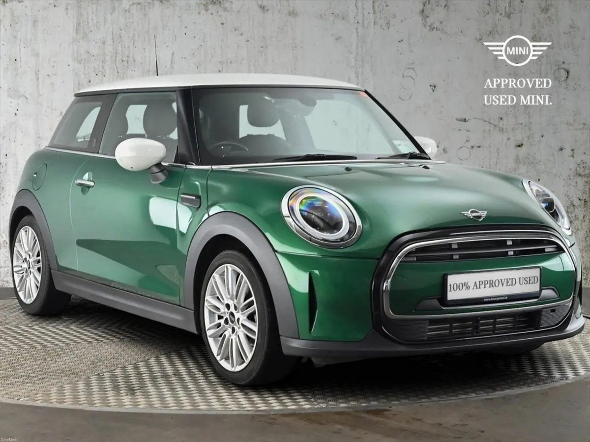 Mini Cooper 3-Door Cooper Exclusive - Image 1