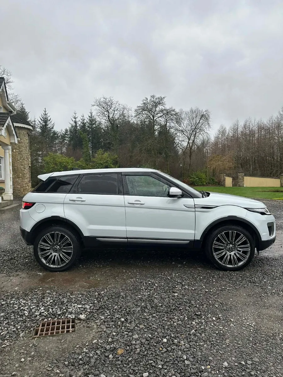Land Rover Range Rover Evoque 2017 - Image 4