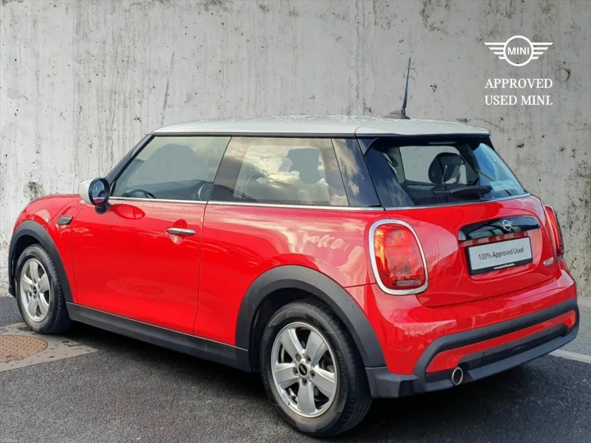 Mini Cooper 3-Door Cooper Classic - Image 2