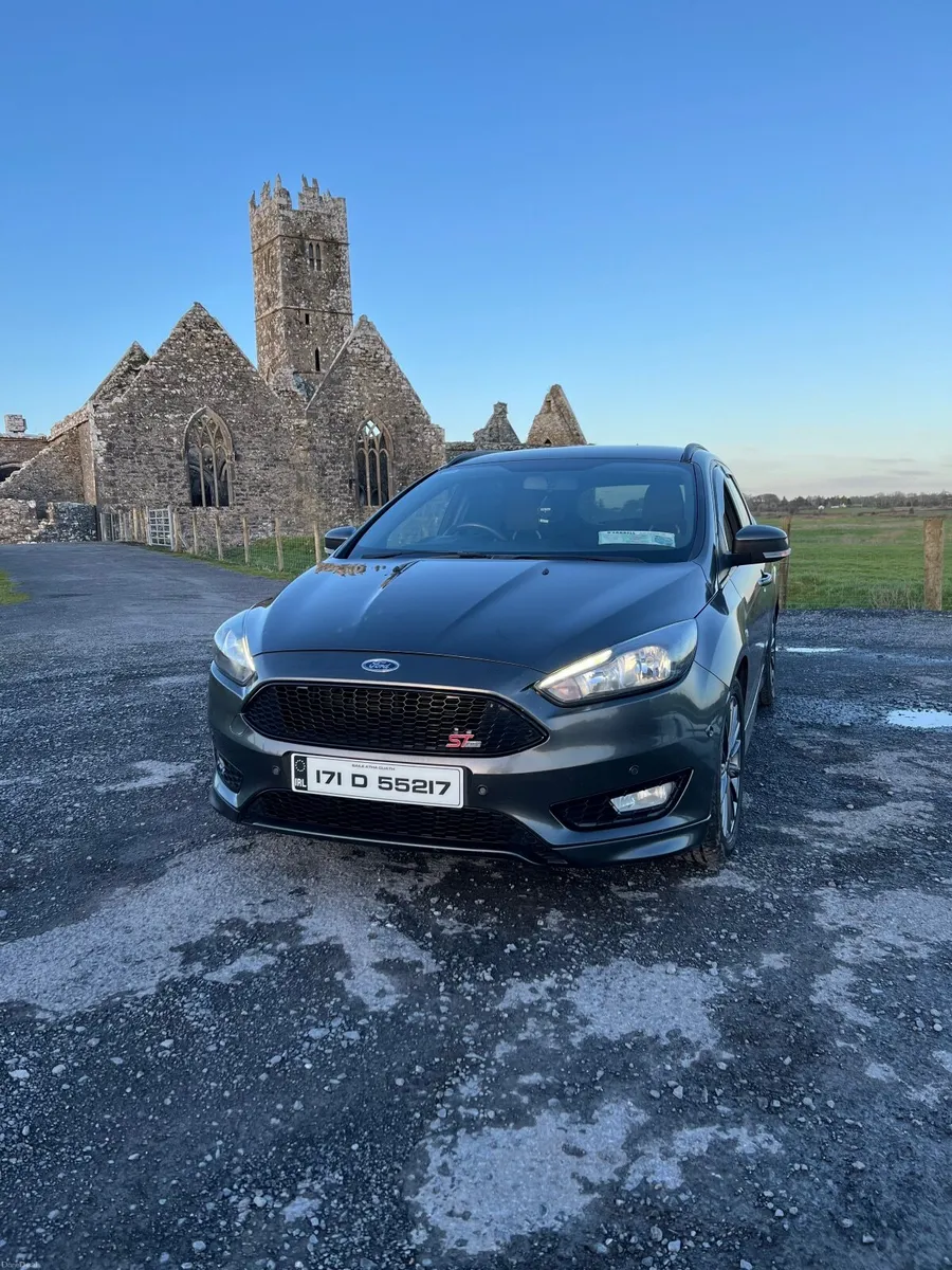 Ford Focus 2017 - Image 1